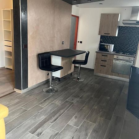 Residence Bord De Loire Euro 6 ديسيزو المظهر الخارجي الصورة