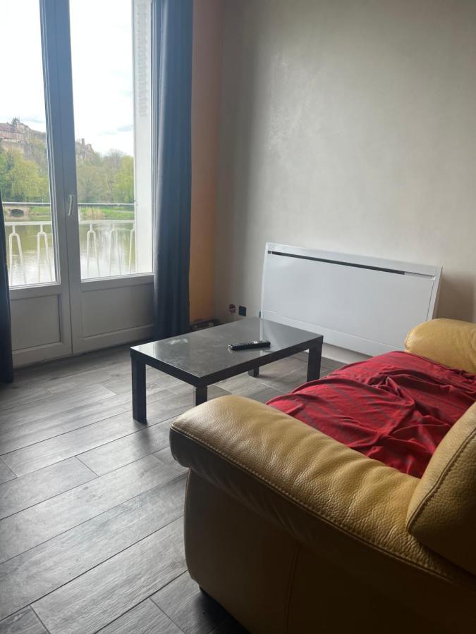 Residence Bord De Loire Euro 6 ديسيزو المظهر الخارجي الصورة